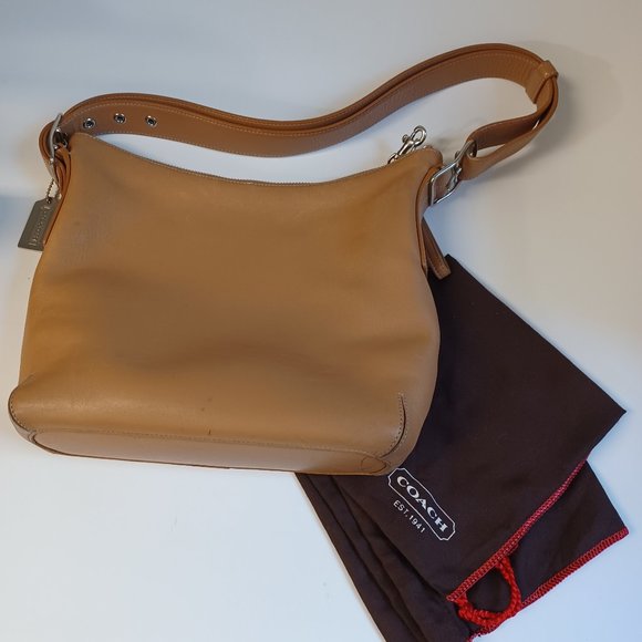 Coach Vintage Tan Leather Hobo Shoulder Bag - Picture 14 of 16